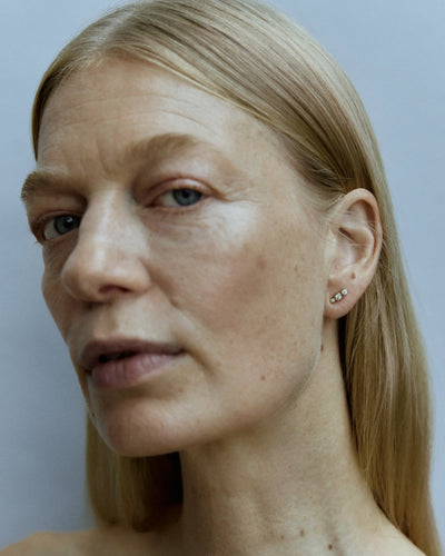 Ørestikker, Odile Studs