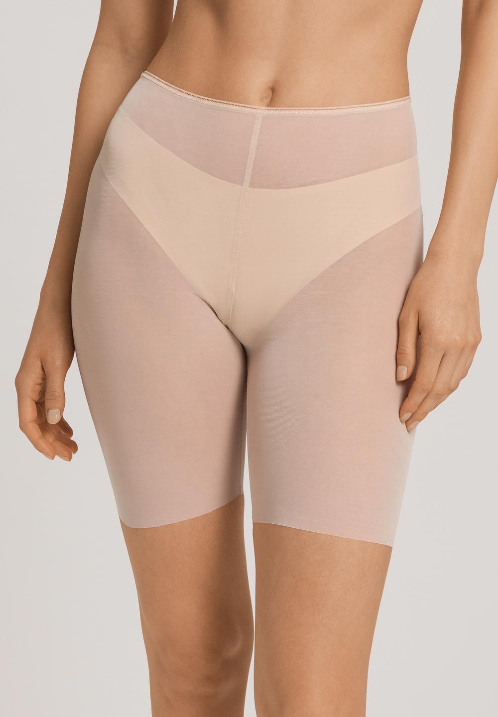 Smooth Illusion Shorts, Beige