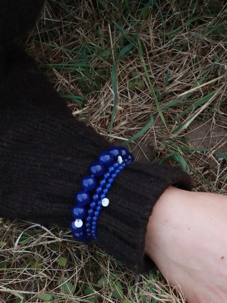 Smalt Krystal Armbånd, Lapis Lazuli