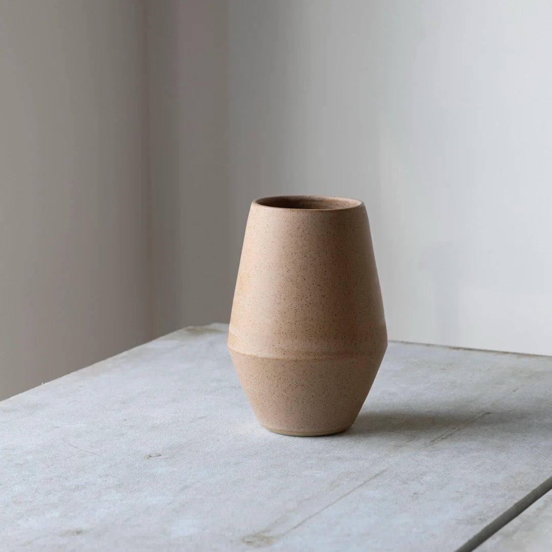 Oda Vase Medium, Beige