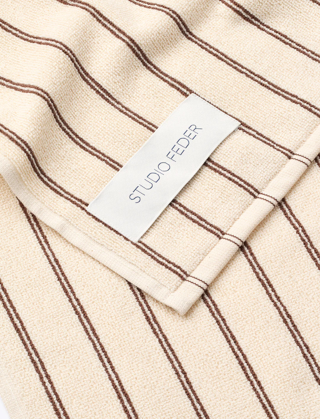 Una Håndklæde, Brown Rain