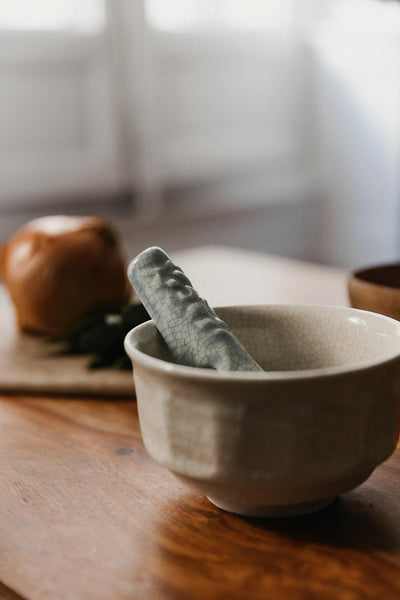 hana spoon dashi céladon