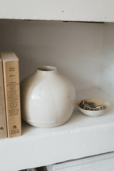 Vase, Neffle blanc